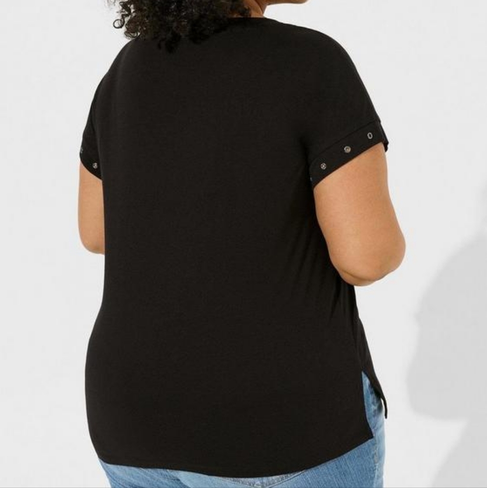 BNWOT Fender Relax Fit Cotton Dolman Grommet Tee - Picture 4 of 8